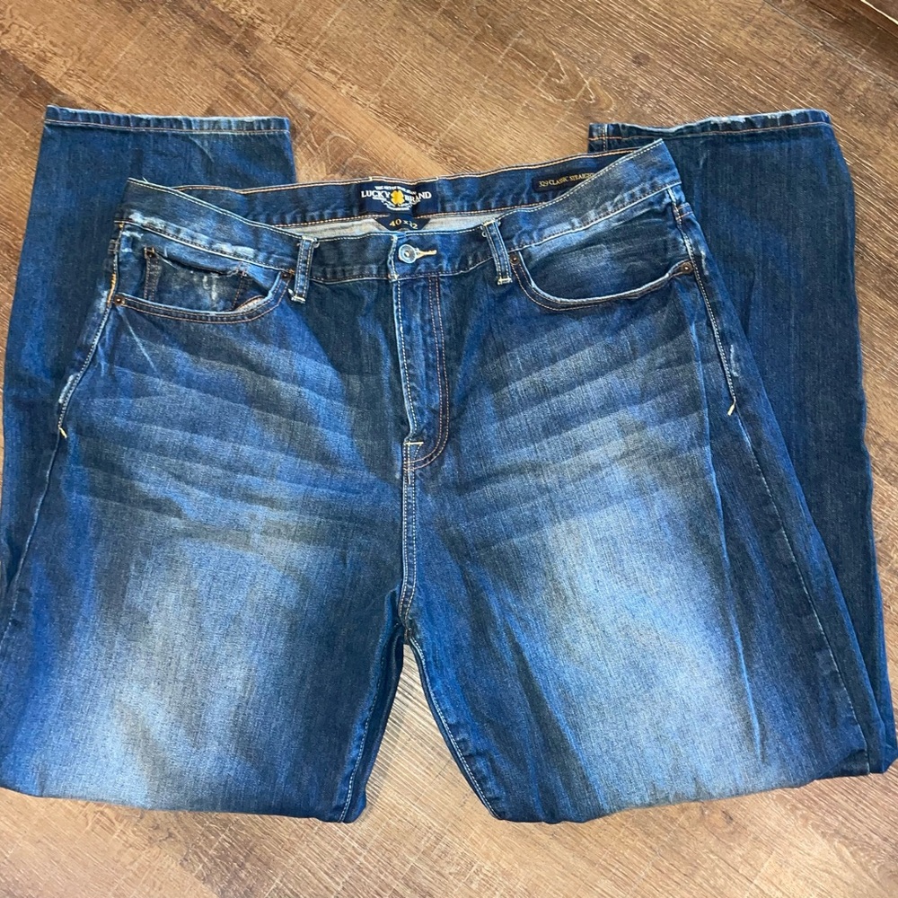 Lucky Brand Men's Dark Blue classic straight jeans 40x32